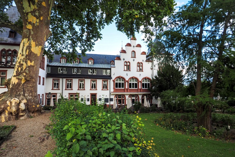 a view at Hotel Kronenschlösschen in Hattenheim-Eltville in the German Rheingau area