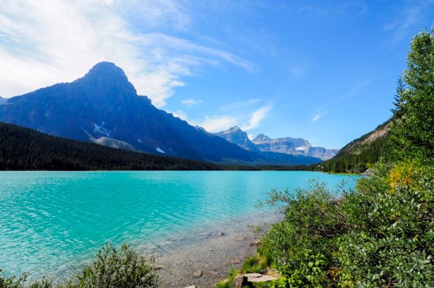 Bow Lake along Icefields Parkway
