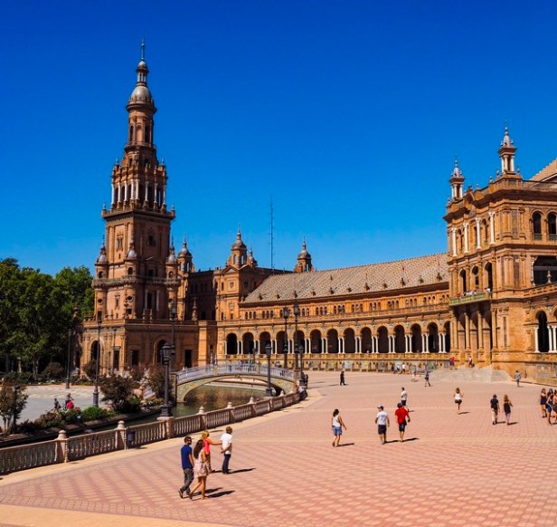 a view at plaza de Espana in Sevilla