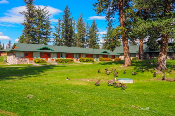 Fairmont Jasper Park Lodge