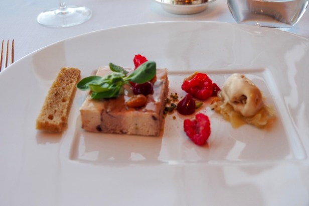 At.mosphere Restaurant Burj Khalifa Dubai