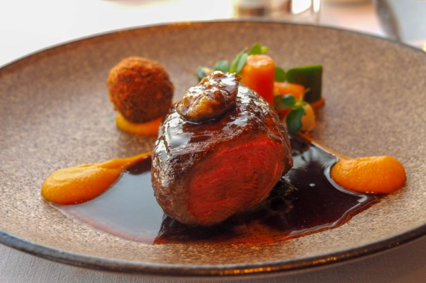 At.mosphere Restaurant Burj Khalifa Dubai