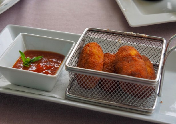 Balneario Las Arenas, Valencia