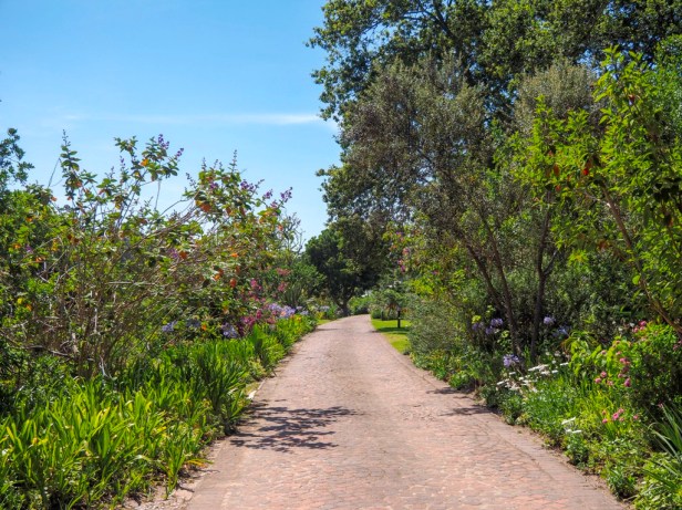 Hunters Country House