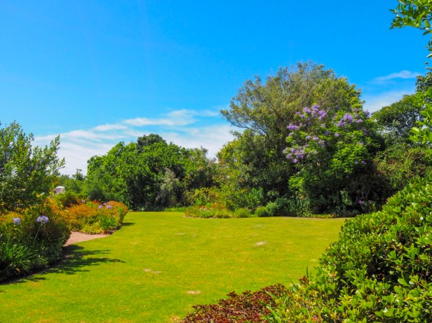 Hunters Country House