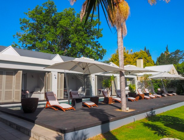 Robertson Small Hotel