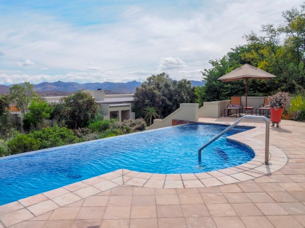 Sanbona Wildlife Resort