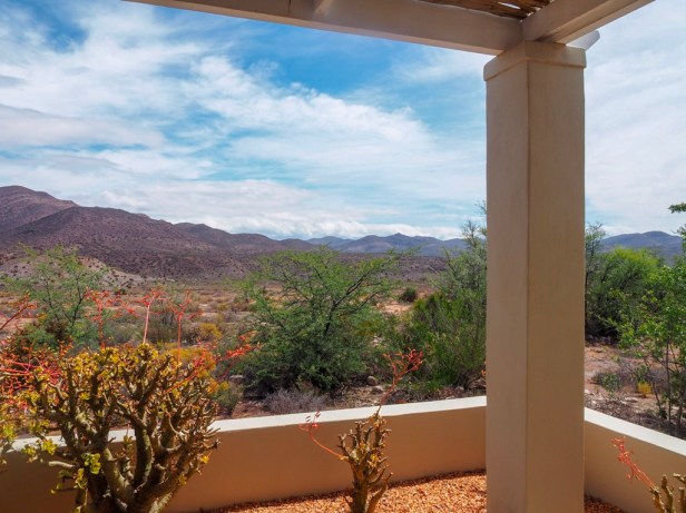 Sanbona Wildlife Resort