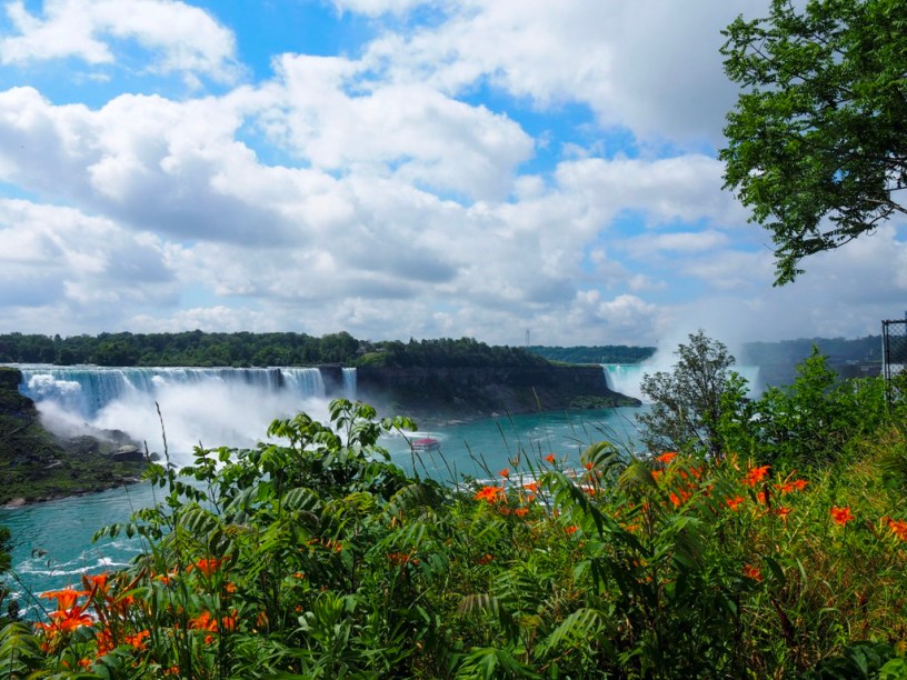 All you need to know about visiting the breathtaking Niagara Falls