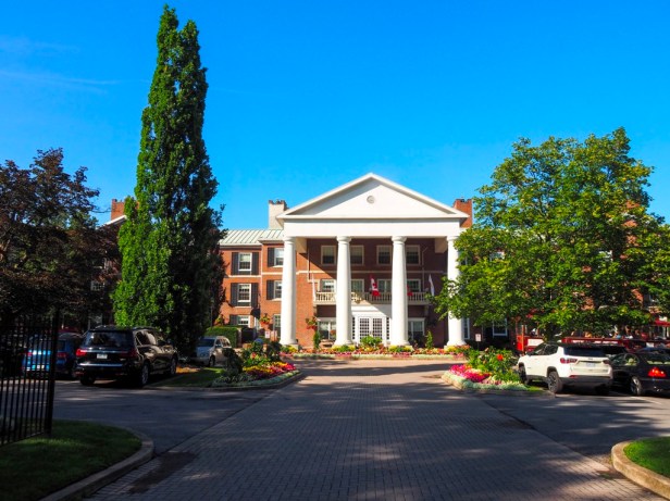 A Niagara wine country getaway: Queens Landing Vintage Hotel