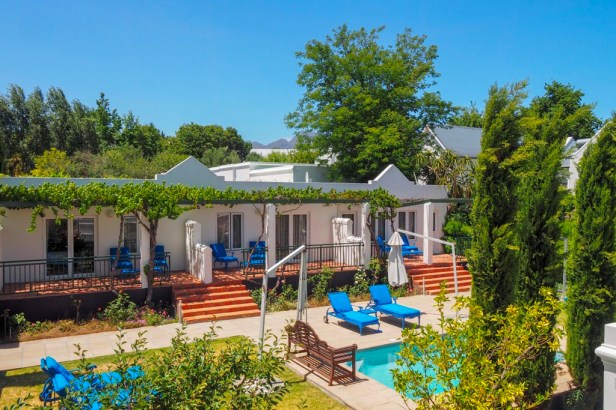 6 awesome reasons why you should visit the Cape Winelands in South Africa