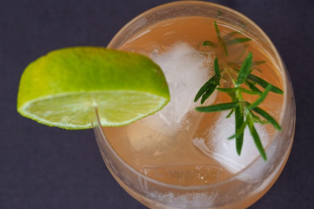 50 shades of rosé: Easy summer cocktails you can make with a bottle of rosé