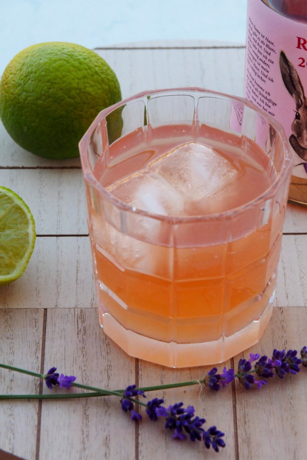 50 shades of rosé: Easy summer cocktails you can make with a bottle of rosé