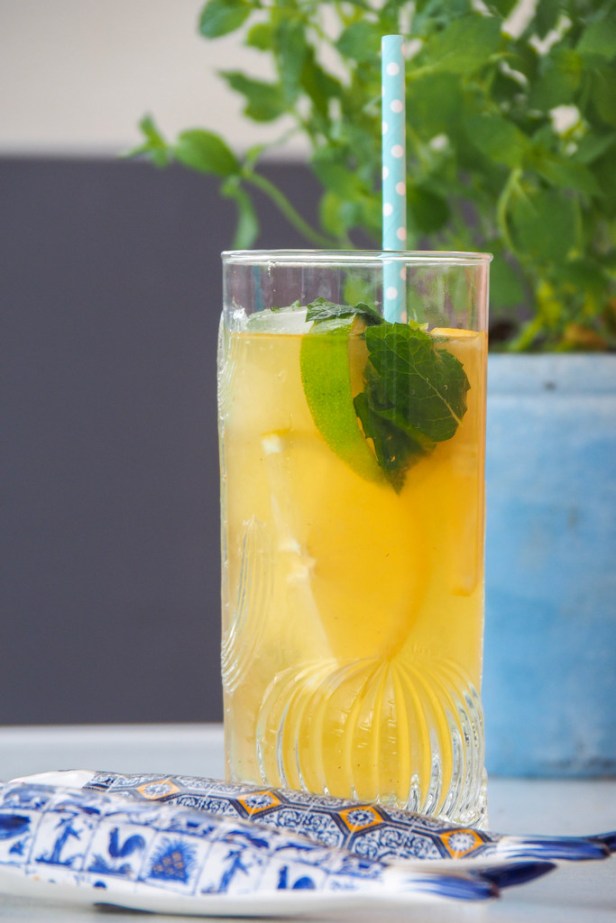 Iced citrus gin green tea
