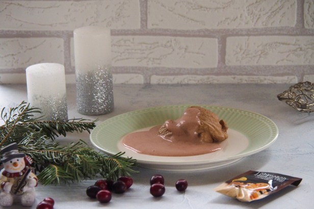 Three delicious but easy-to-make festive desserts ideal for small or large groups