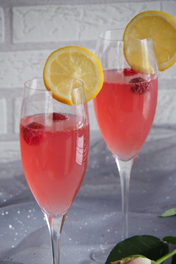 Easy-peasy pink cocktails to impress your Valentine