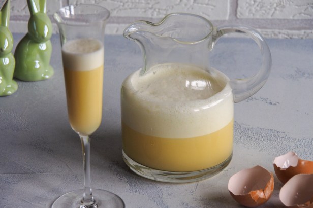 Eggnog Madeleines | How to give the classic French Madeleines the perfect little twist for Easter