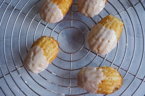 Eggnog Madeleines | How to give the classic French Madeleines the perfect little twist for Easter