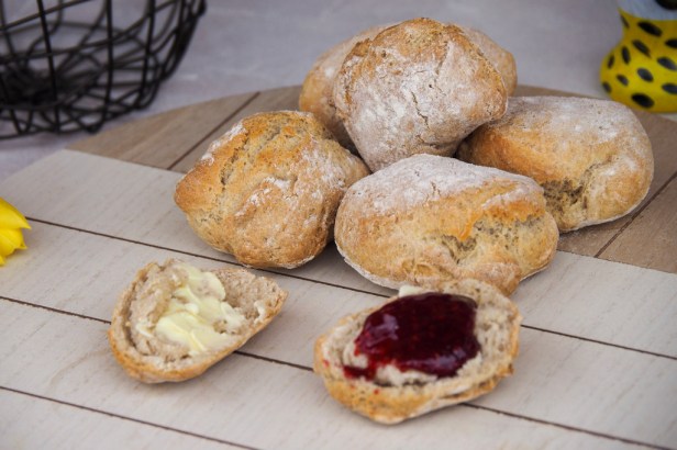 Bürli | The quick and easy Swiss breakfast bread you will want to freshly make at home each day