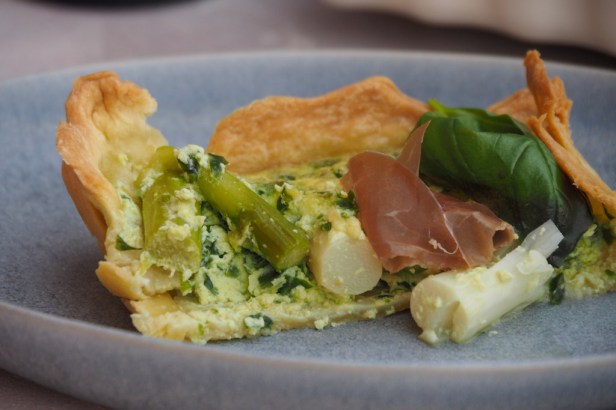 Easy Green and White Asparagus Tart