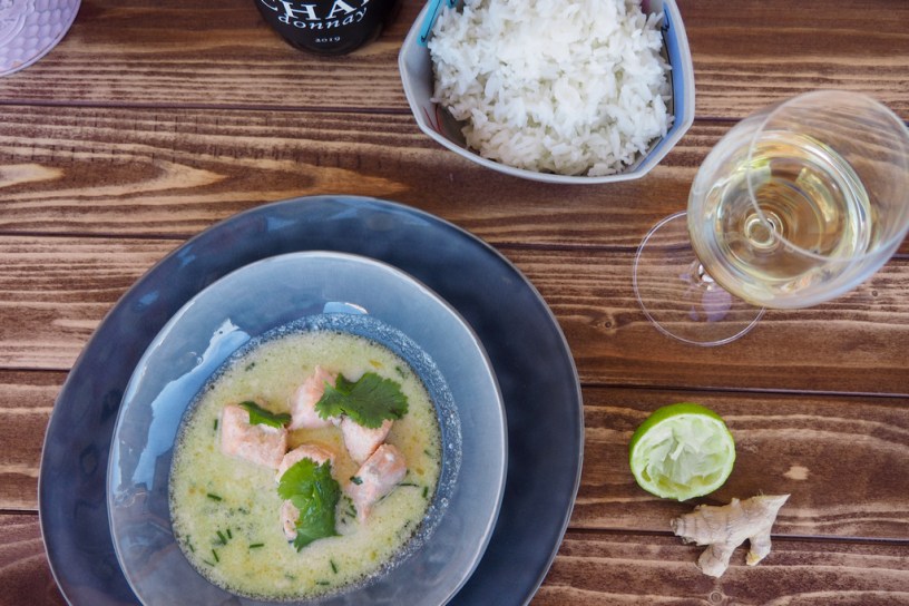 Asian flavours | Green coconut salmon curry