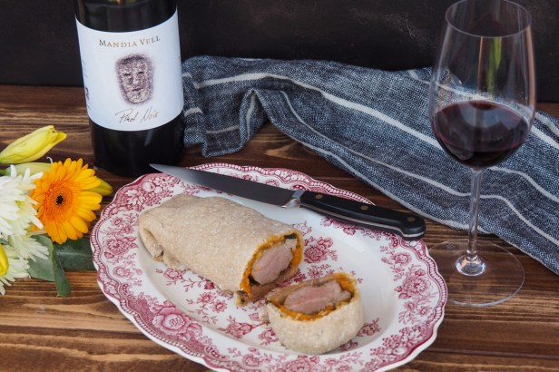 Pork Tenderloin in pumpkin-bread crust | Pinot Noir