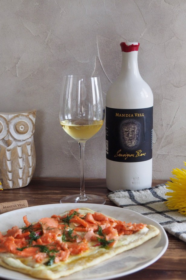 Quick and easy Smoked Salmon Flammkuchen