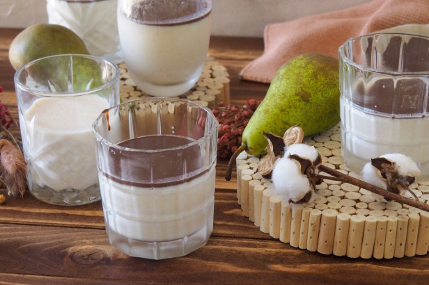 Fall flavours: Pear Panna Cotta with Chocolate-Espresso Sauce