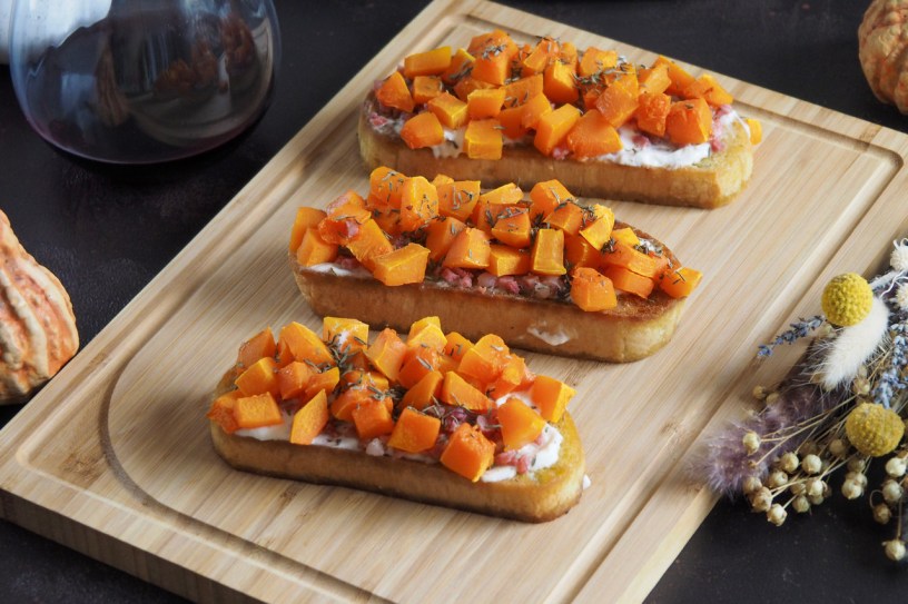 Perfect fall appetizer recipe: Pumpkin Bruschetta