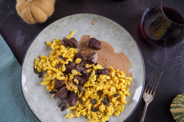 Homemade Turmeric Spaetzle, the Swabian pasta perfect as side for hearty stews | Elena Walch Lagrein