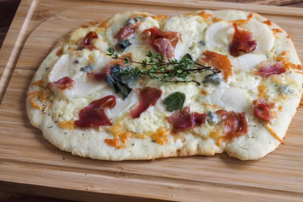 The Chocolate Block – Introducing the iconic red blend from South Africa and a Pizza with Pears, Gorgonzola, and Prosciutto to pair with