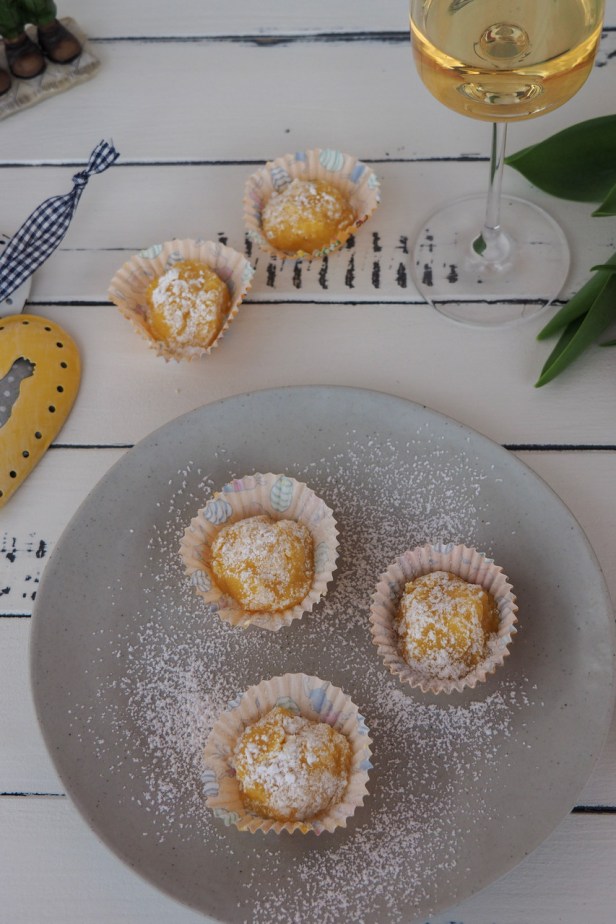 Yemas Del Tajo: Mini Egg Cakes from Ronda in Spain You Will Fall In Love With