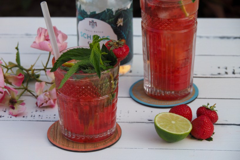 A Perfect Midsummer Cocktail: Frozen Strawberry Gin Tonic