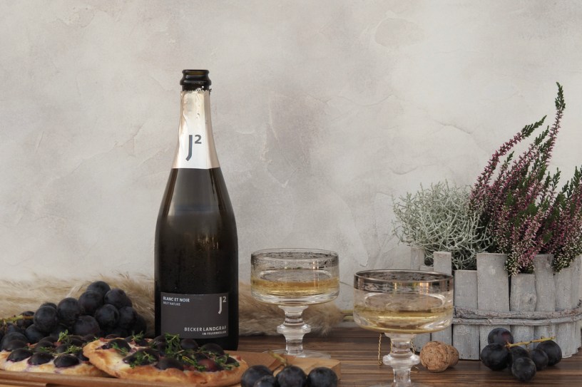 Aperitivo Time | Grape Pizza & Blanc et Noir Brut Nature Becker Landgraf