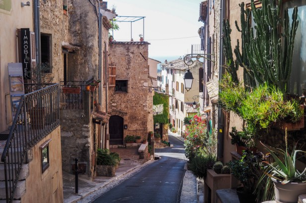 Checking in: Chateau Le Cagnard