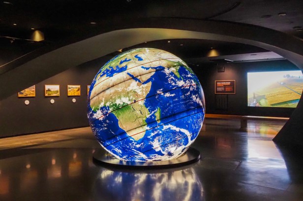 A visit to World of Wine in Porto