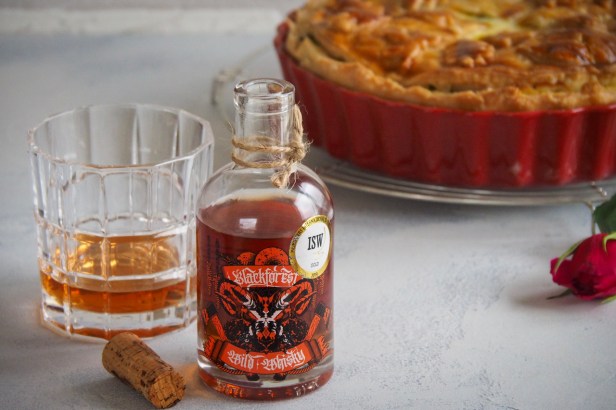 What food to pair with whiskey