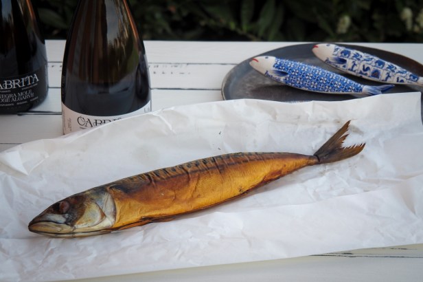 How to make this delicious mackerel-avocado bruschetta for your next aperitivo