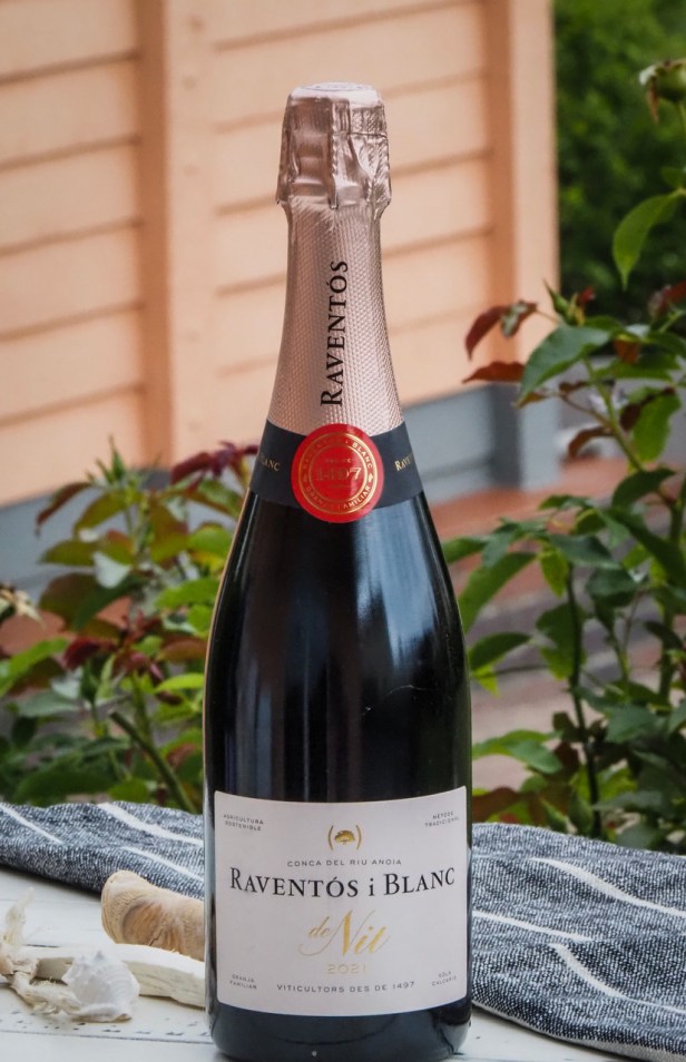 Learn all about Cava, The Sparkling Wine From Spain