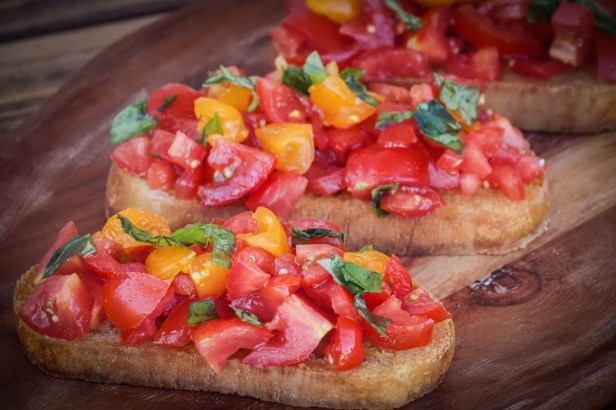 How to make the classic Italian Bruschetta