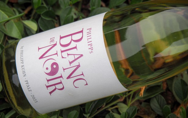 What Are Blanc De Noir Wines?